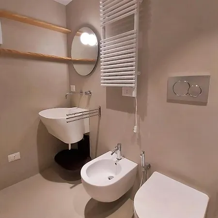 Isabella Short Lets شقة بولينيانو آ ماري